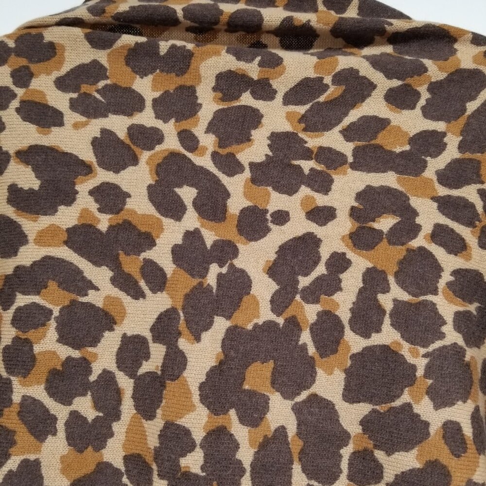 NWOT Cozy Cashmere Leopard Print Shawl / Muffler / Scarf / Wrap - Ann Taylor - Picture 4 of 6